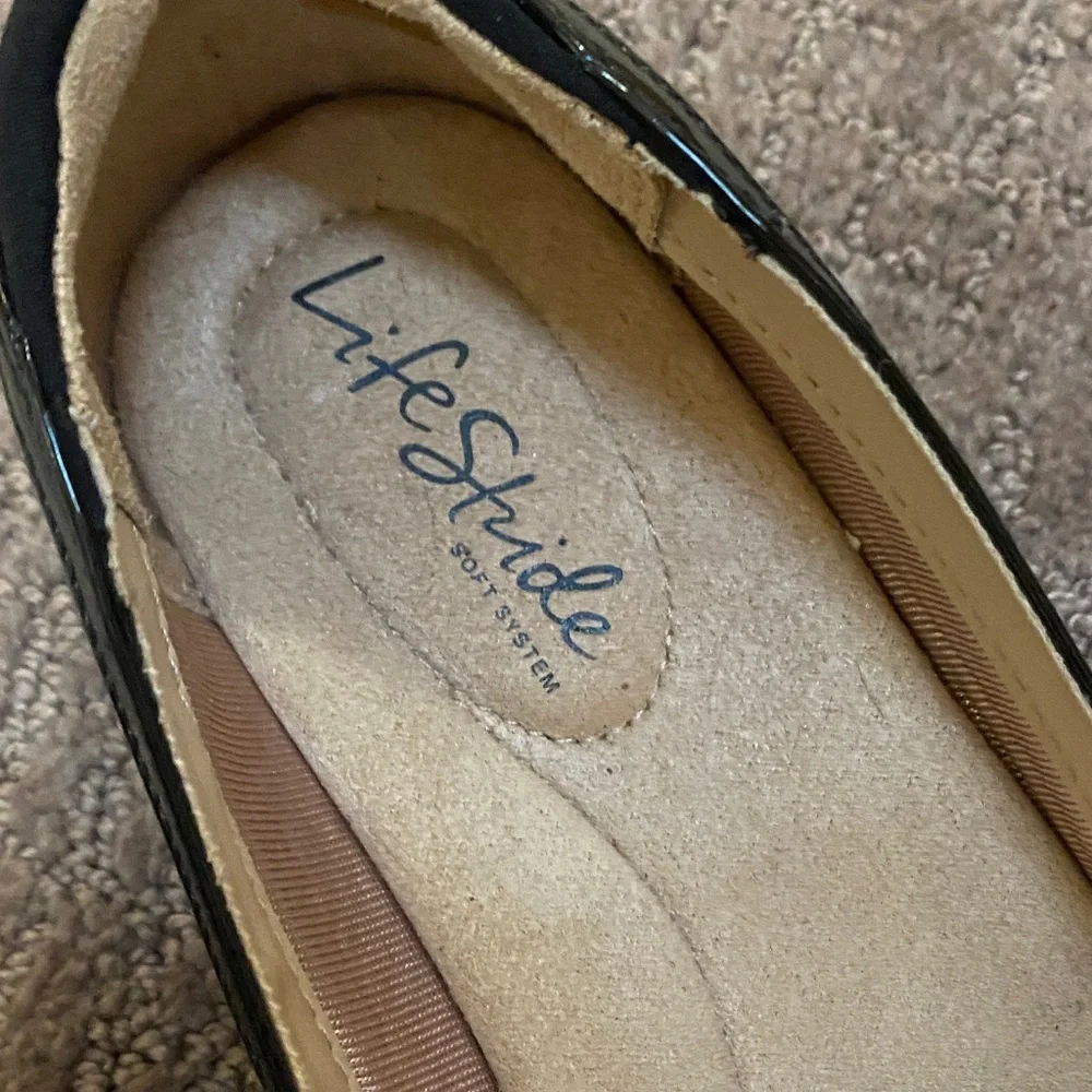 Life Stride Women's Black 8.5M Ballet Flats with Glossy Trim Wedding Guest